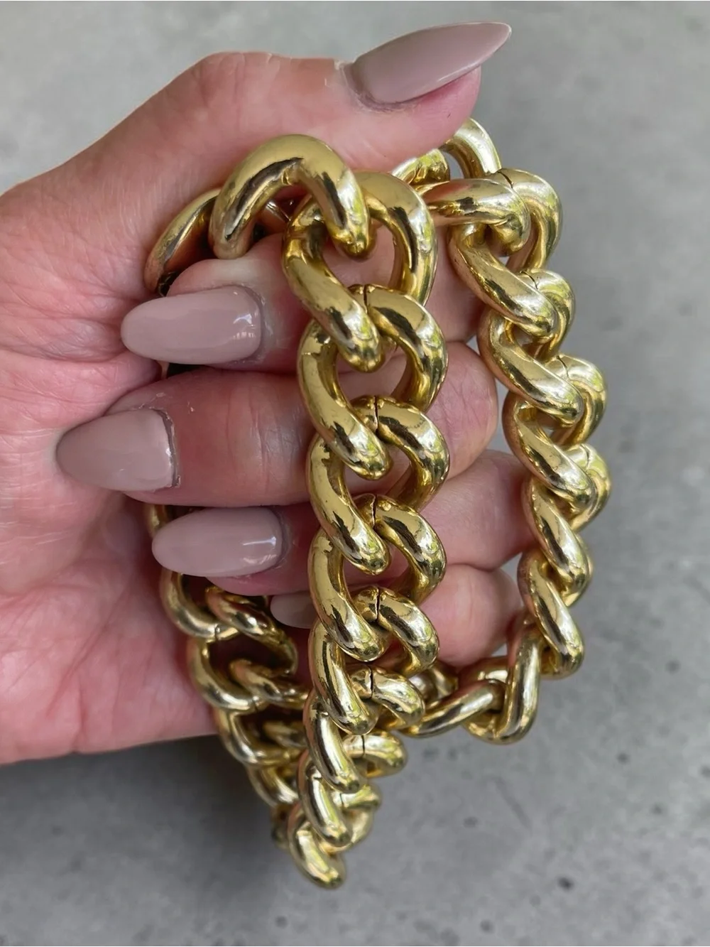 Heavy Gold Tone Cuban Link Chain Necklace Chunky Statement 18